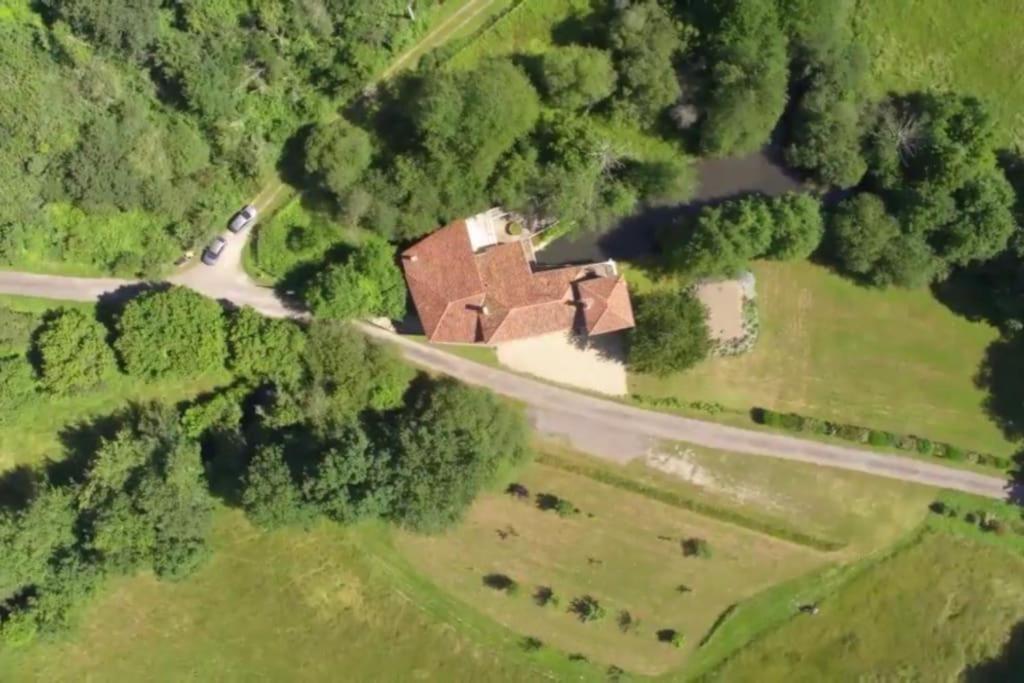 Moulin Sous La Vergne Nanteuil-en-Vallée Zewnętrze zdjęcie